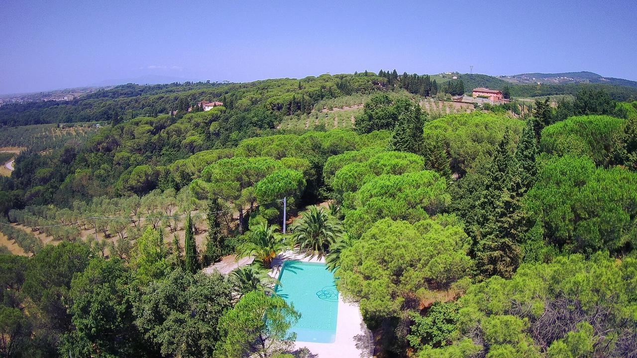 Agriturismo Poggio Al Pino Montelupo Fiorentino Exterior foto