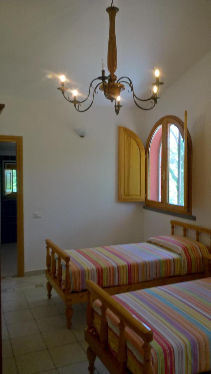 Agriturismo Poggio Al Pino Montelupo Fiorentino Exterior foto