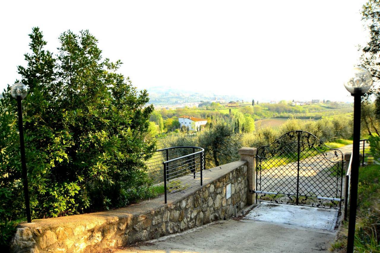 Agriturismo Poggio Al Pino Montelupo Fiorentino Exterior foto
